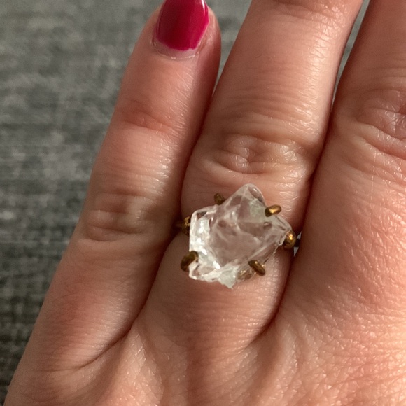 Quartz ring - Picture 2 of 5